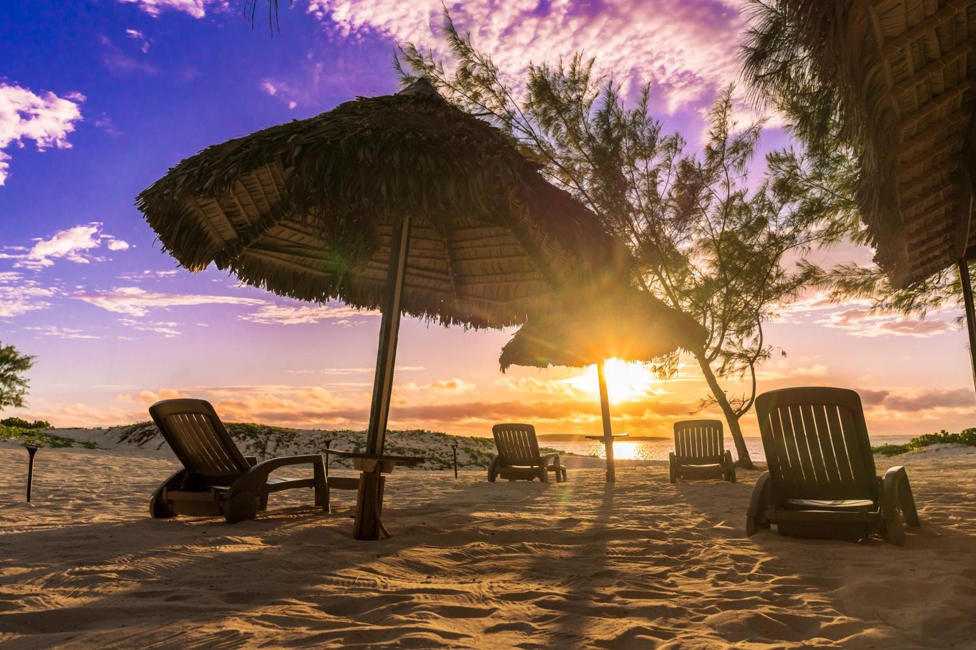 Madakitecamp Hotel Antsiranana ภายนอก รูปภาพ