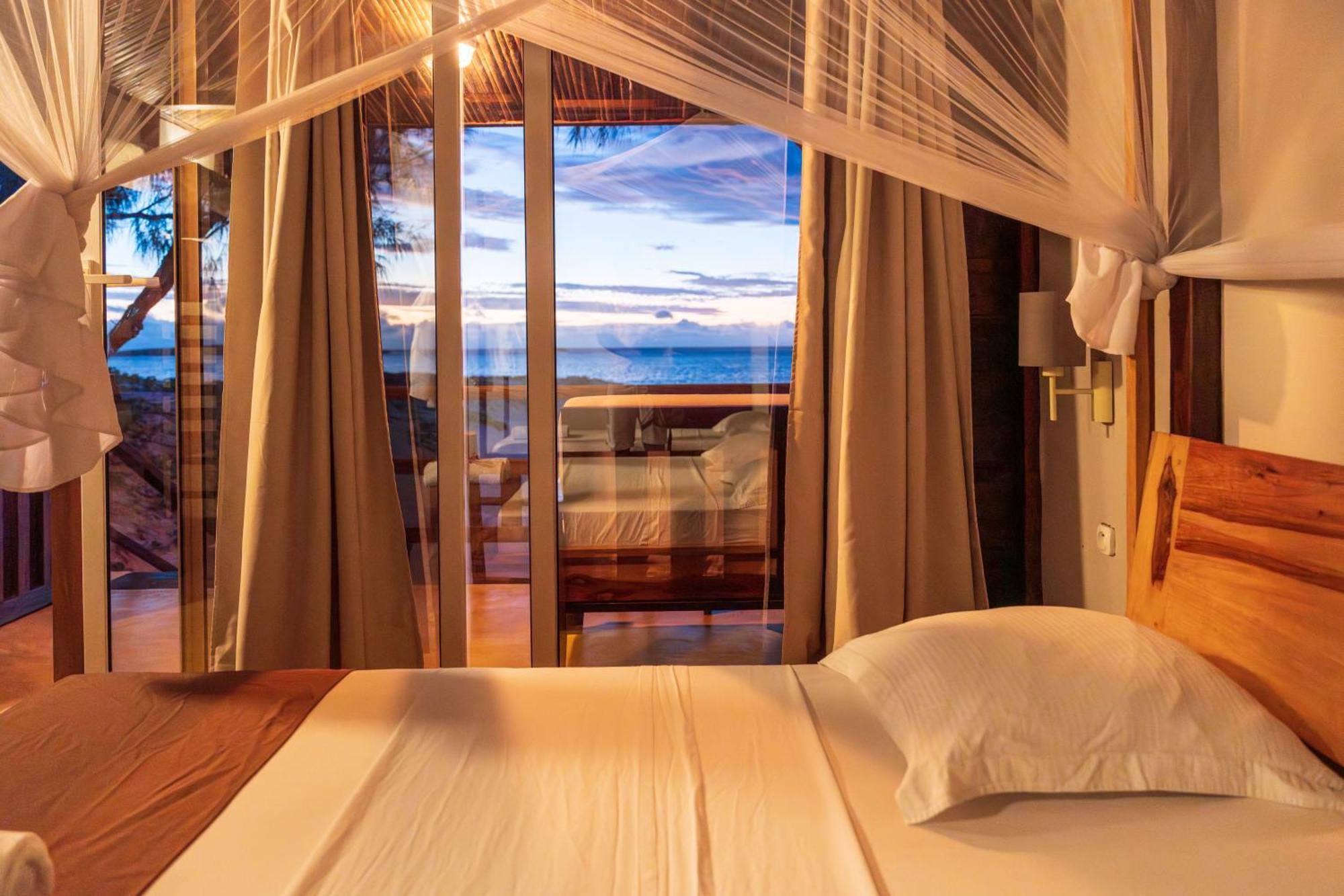 Madakitecamp Hotel Antsiranana ภายนอก รูปภาพ