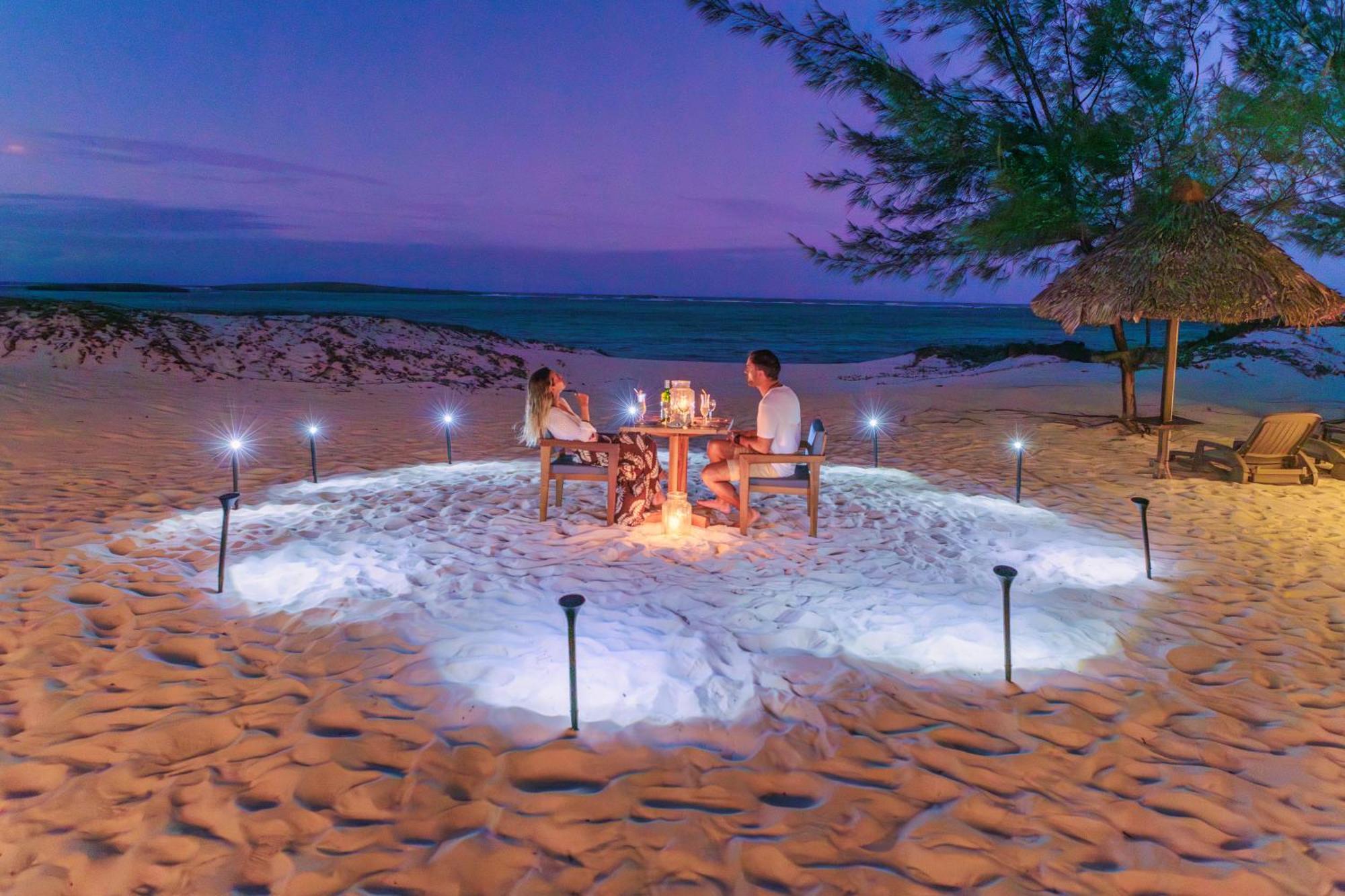 Madakitecamp Hotel Antsiranana ภายนอก รูปภาพ