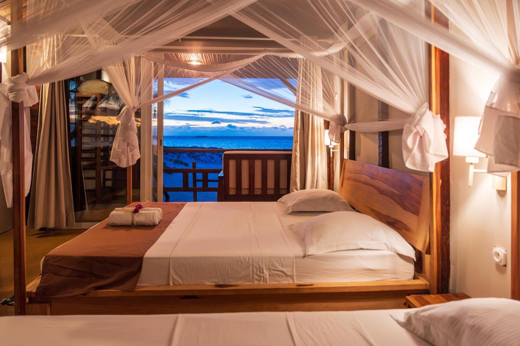 Madakitecamp Hotel Antsiranana ภายนอก รูปภาพ