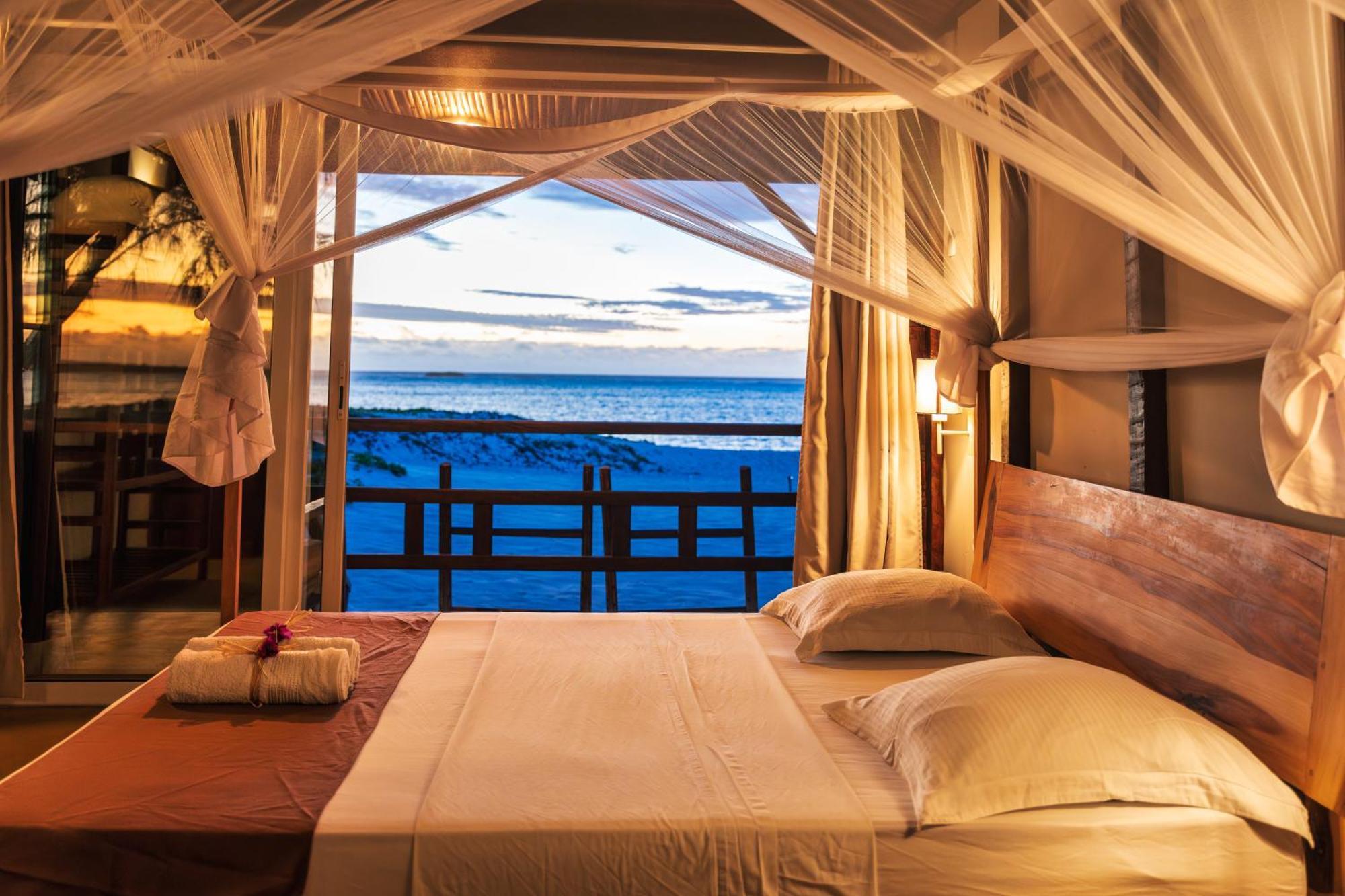 Madakitecamp Hotel Antsiranana ภายนอก รูปภาพ