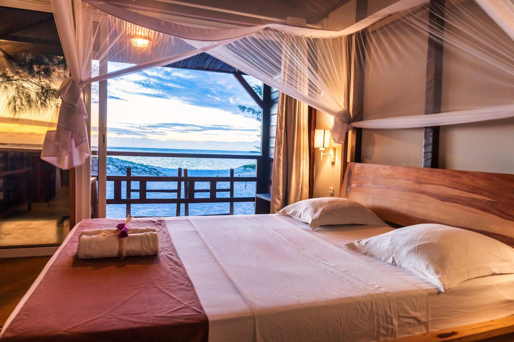 Madakitecamp Hotel Antsiranana ภายนอก รูปภาพ